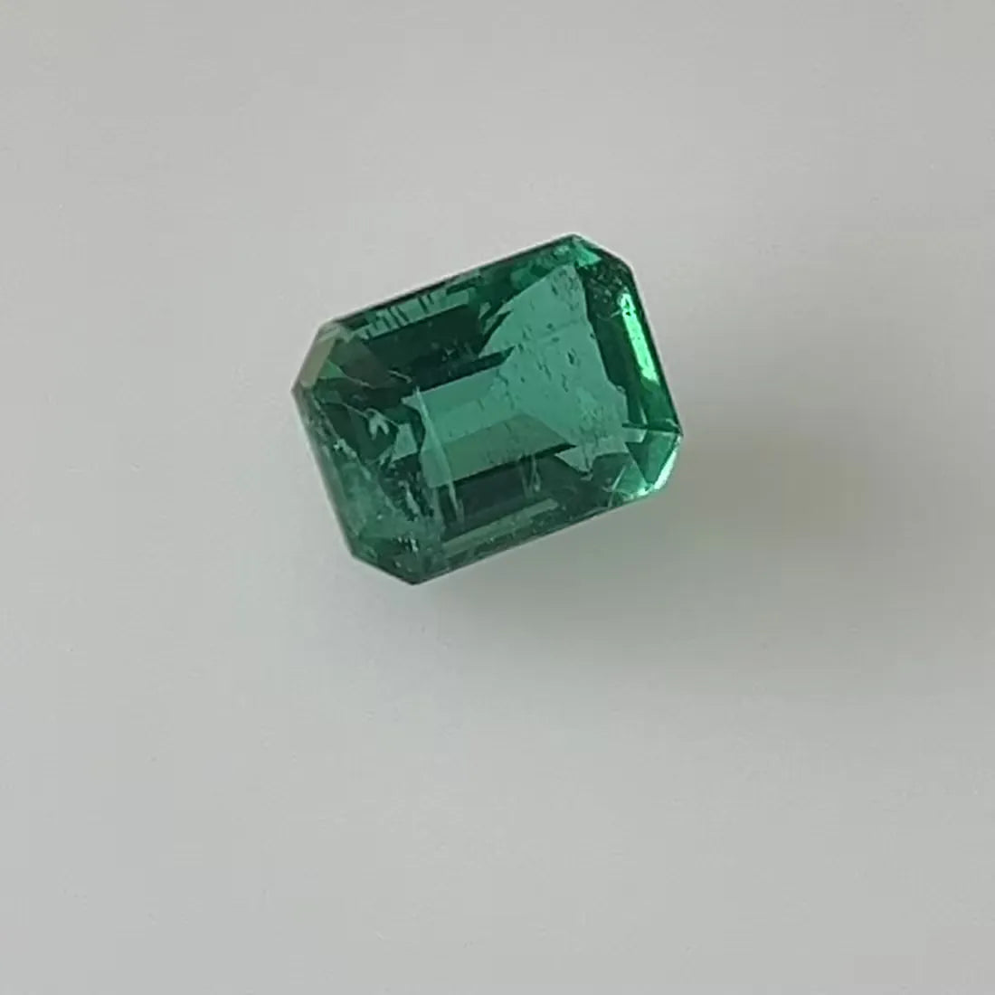 1.15ct Emerald Natural Emerald (Colour Green, Clarity Slightly Included, Cut Faceted)