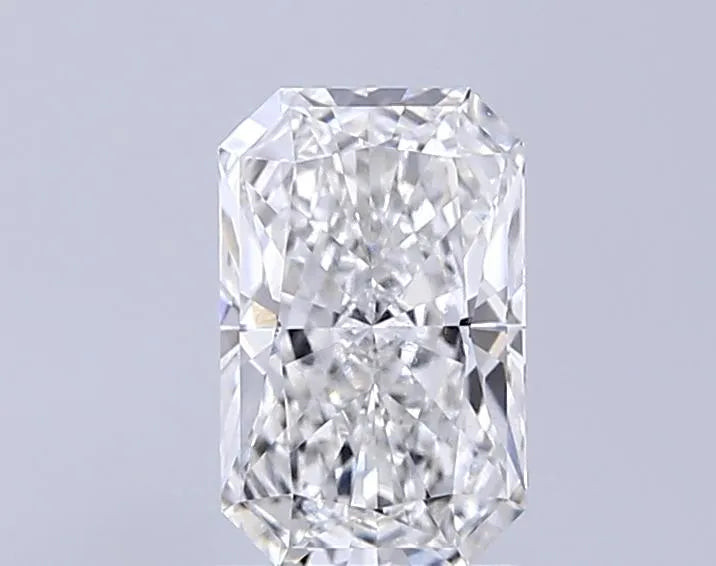 0.99ct Radiant Lab Grown Diamond (Colour E, Clarity SI1, IGI Certified)