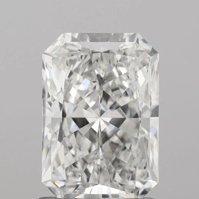 1.27ct Radiant Lab Grown Diamond (Colour F, Clarity VS2, IGI Certified)