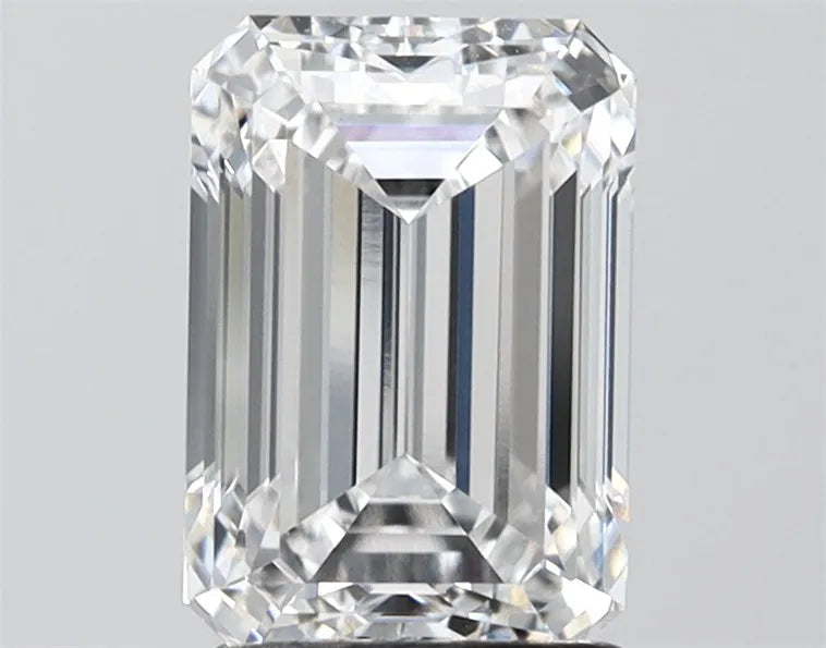 2.50ct Emerald Lab Grown Diamond (Colour D, Clarity VVS1, IGI Certified)