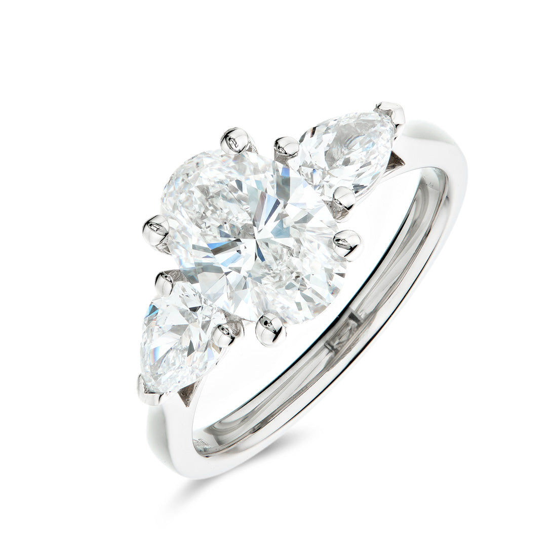 Oval Trilogy Ring 1.63ct D VS1 | Platinum | IGI Certified
