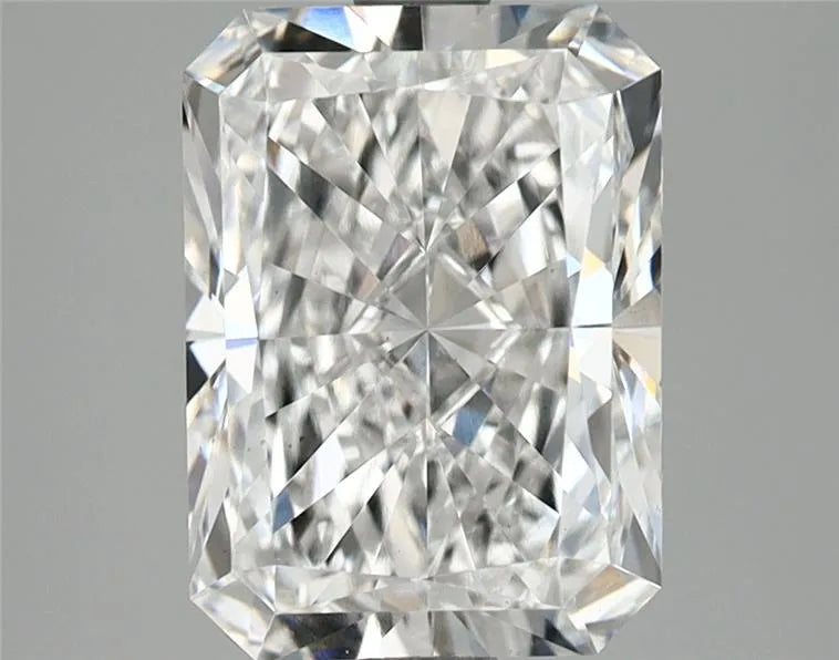 3.01ct Radiant Lab Grown Diamond (Colour E, Clarity VS1, IGI Certified)