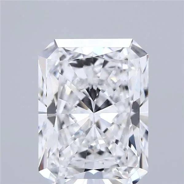 4.10ct Radiant Lab Grown Diamond (Colour D, Clarity VVS1, IGI Certified)