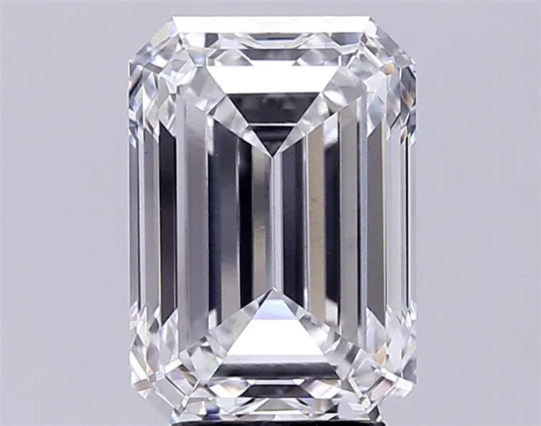 4.74ct Emerald Lab Grown Diamond (Colour F, Clarity VS1, IGI Certified)