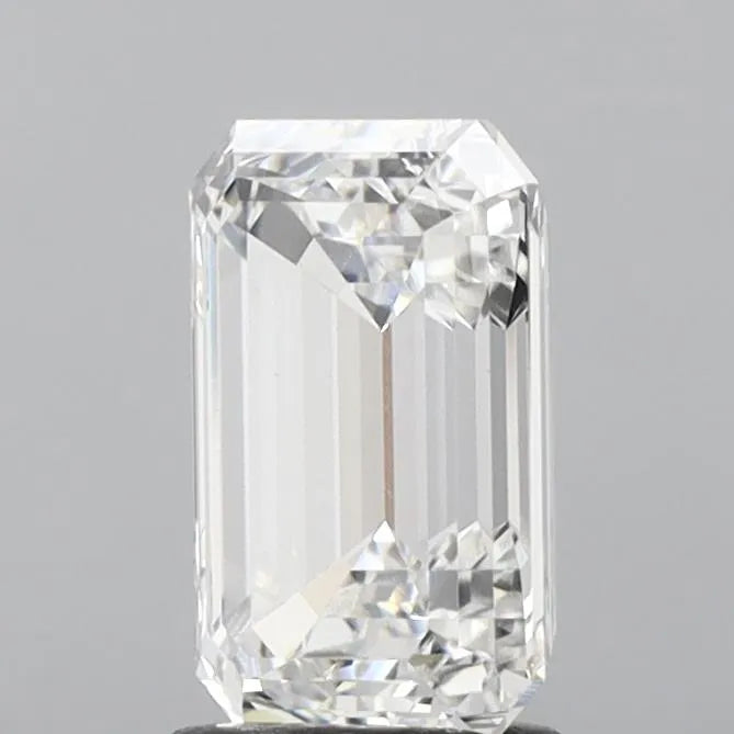 5.00ct Emerald Lab Grown Diamond (Colour E, Clarity VVS2, IGI Certified)
