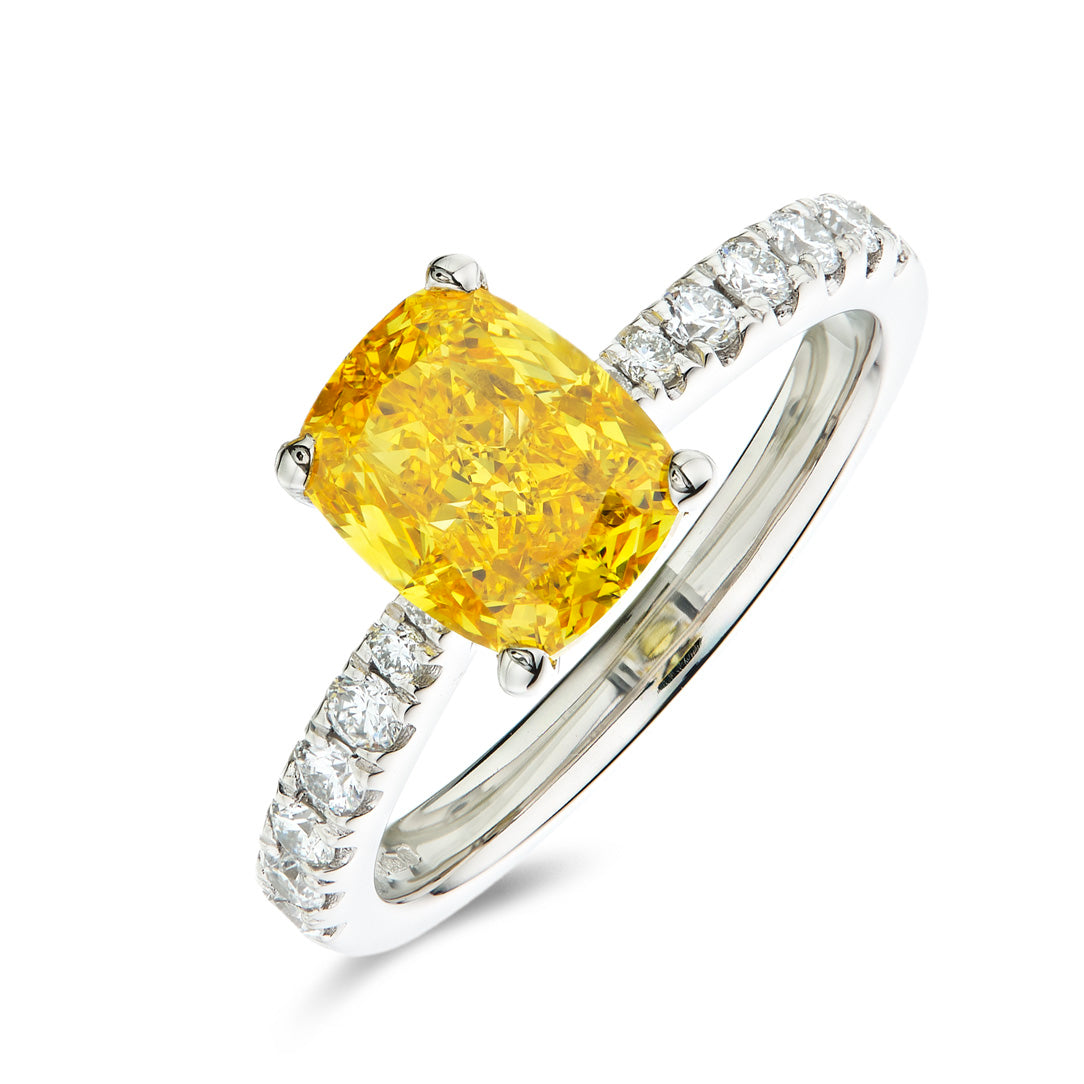 Cushion 2.00ct Fancy Vivid Yellow VS1 with Pave | Platinum | IGI Certified