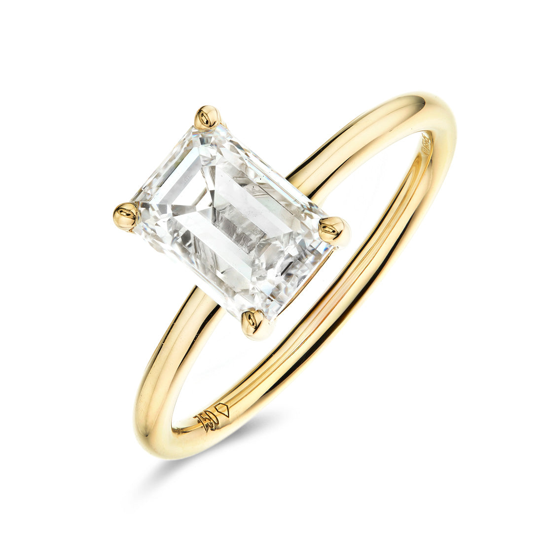 Emerald 2.01ct D VS1 Diamond Engagement Ring | 18K Yellow Gold | IGI Certified